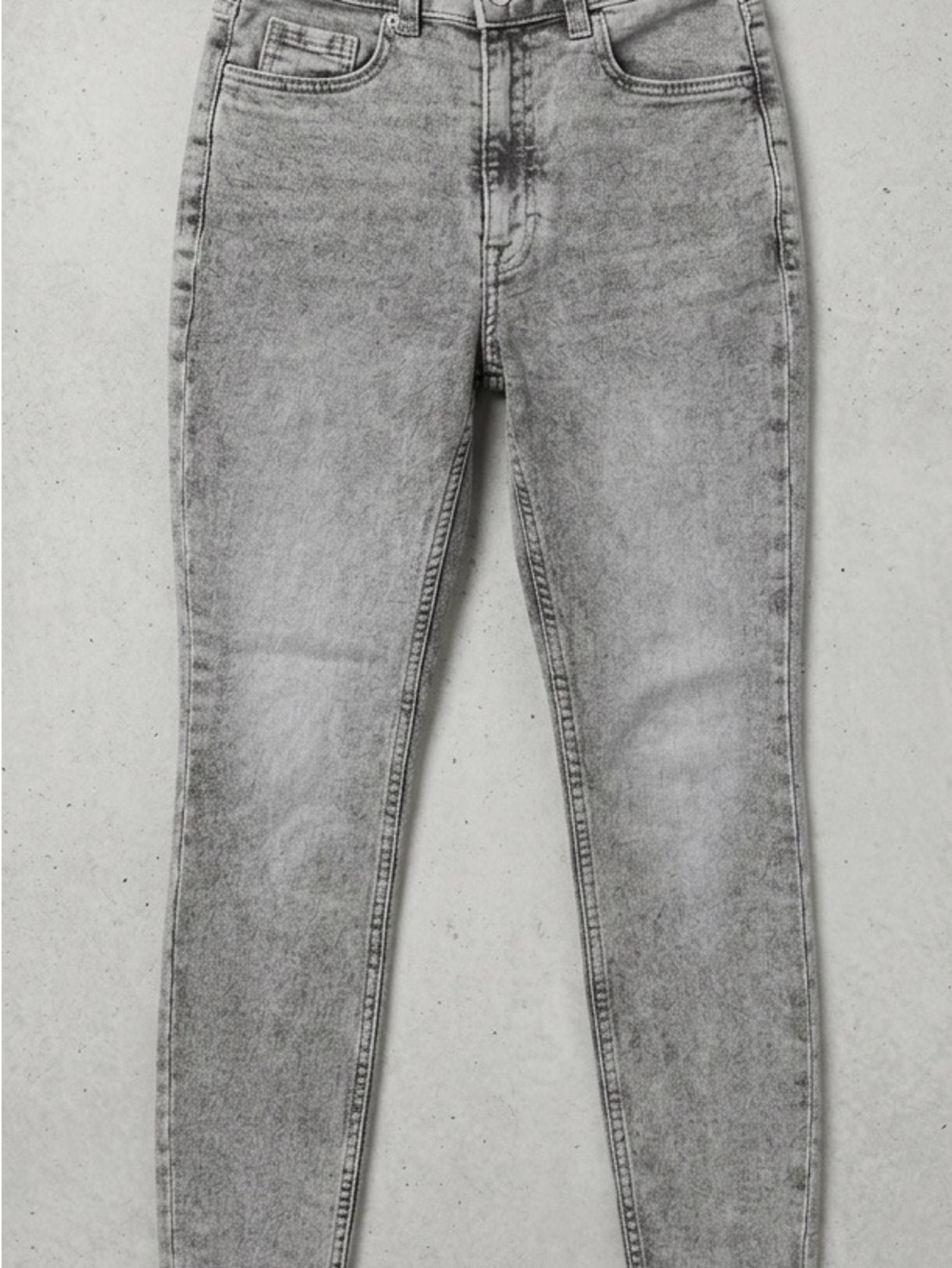 H&M Light Grey Skinny Jeans for Women